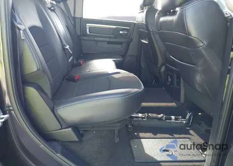 2017 Ram 1500 Night 4X4 5'7 Box from USA, damaged, VIN 1C6RR7MT3HS796390